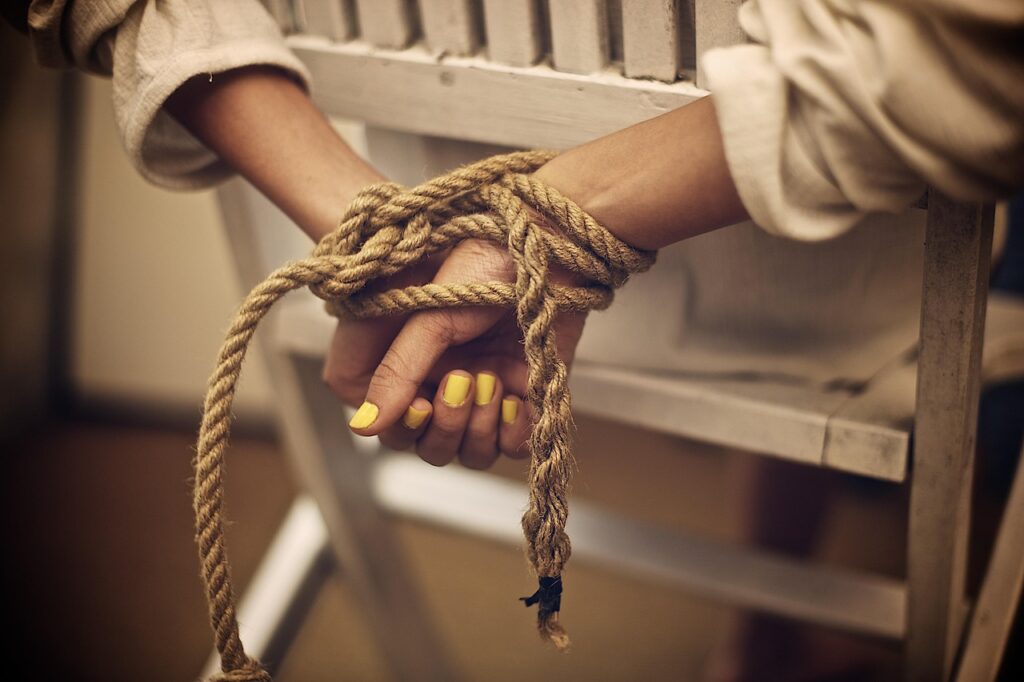 薄毛の悩みを解消するための皮膚科でのAGA治療は？