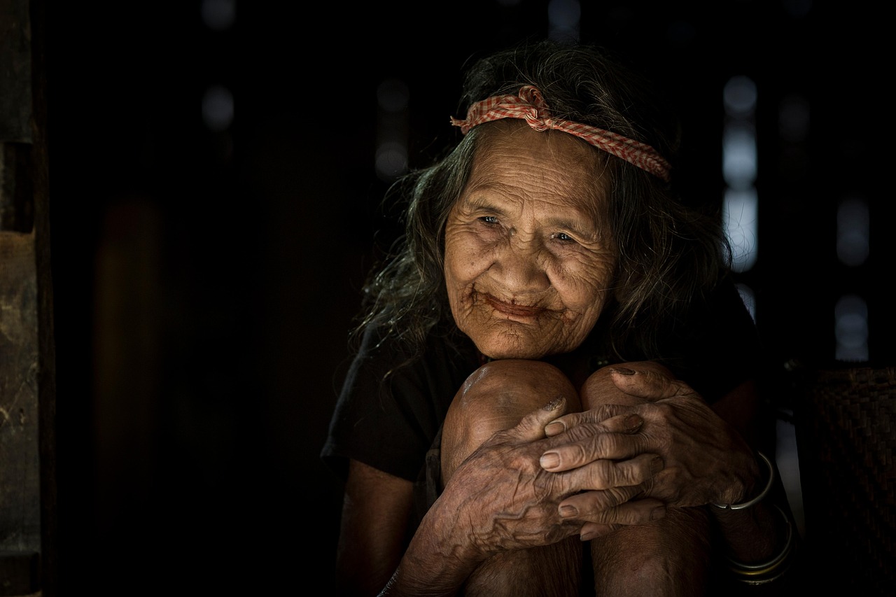 女性の若ハゲに効果的な育毛剤はどれですか？