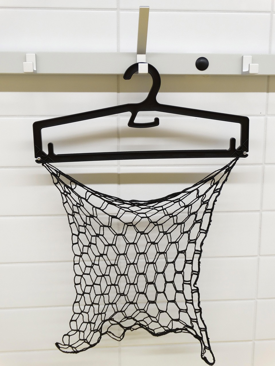 薄毛の悩みを解消するためには、シャンプーをいつ変えるべきですか？